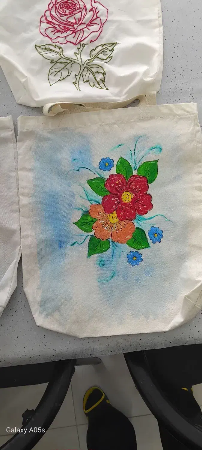 کیسه دست دوز|کیف، کفش، کمربند|بسطام, |دیوار