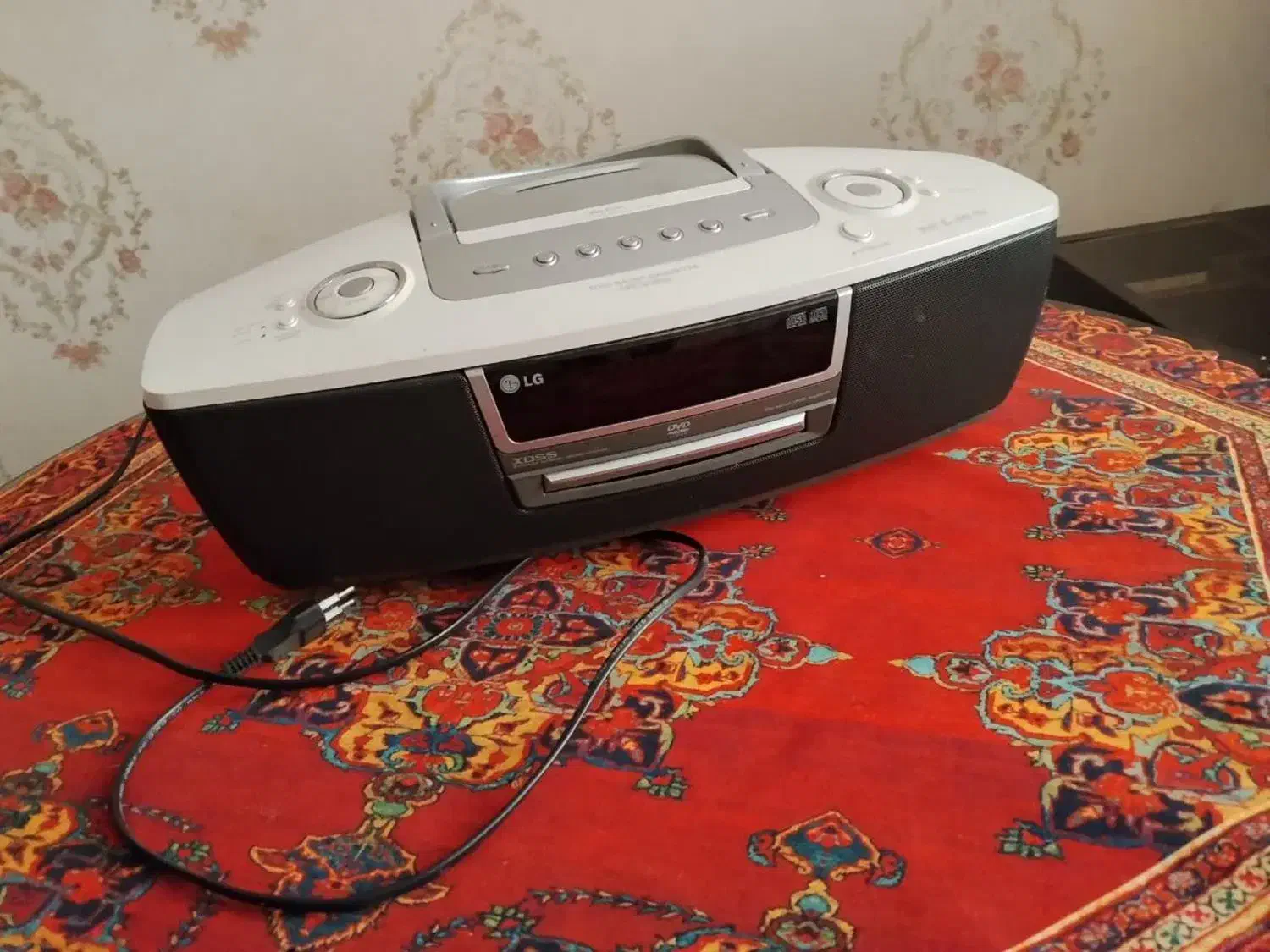 ضبط سوت رادیو پخش سی دی خور ال جی|سیستم صوتی خانگی|تهران, فدک|دیوار