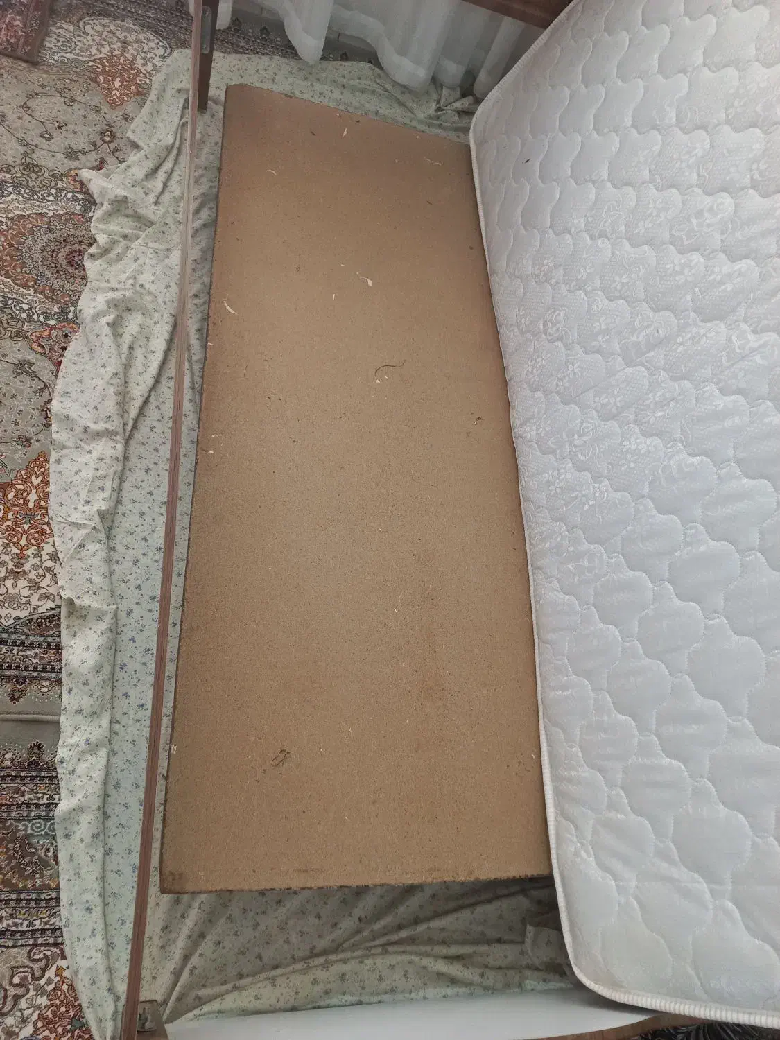 تخت یکنفره|تخت و سرویس خواب|قرچک, مهدیه|دیوار