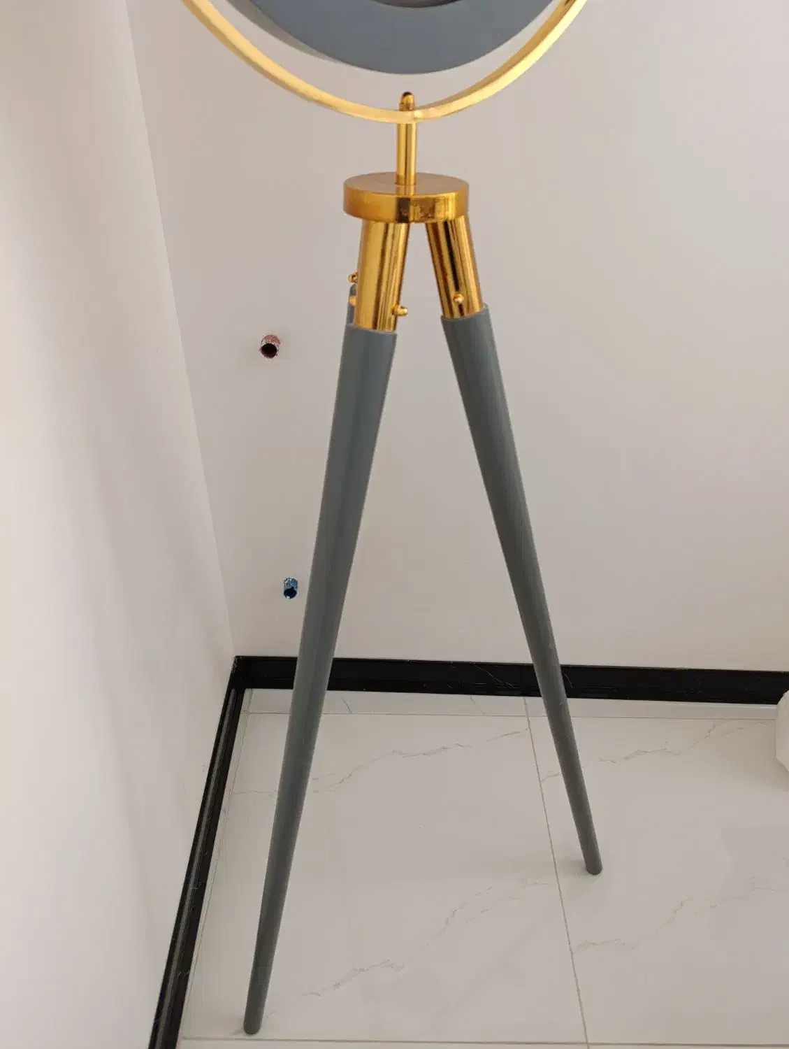 لوازم خانه|مبلمان خانگی و میز عسلی|اقبالیه, |دیوار