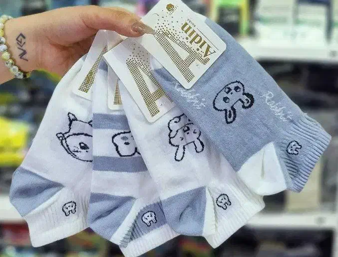 جوراب نیم ساق دخترانه زنانه|لباس|کرج, شهرک اوج|دیوار