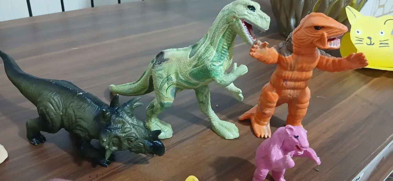 فیگور دایناسورها در حد نو  ۳۵۰ هزار|اسباب‌‌بازی|تهران, پونک|دیوار