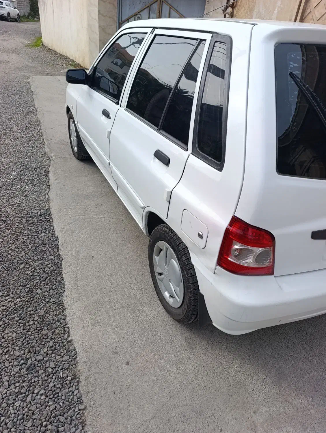 ۱۱۱ مدل ۹۶ بسیار سالم|خودرو سواری و وانت|لشت نشا, |دیوار