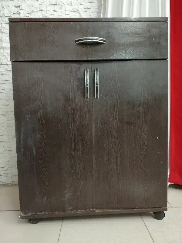 جاکفشی چرخ‌دار|جاکفشی، کمد، دراور|تهران, سازمان برنامه جنوبی|دیوار