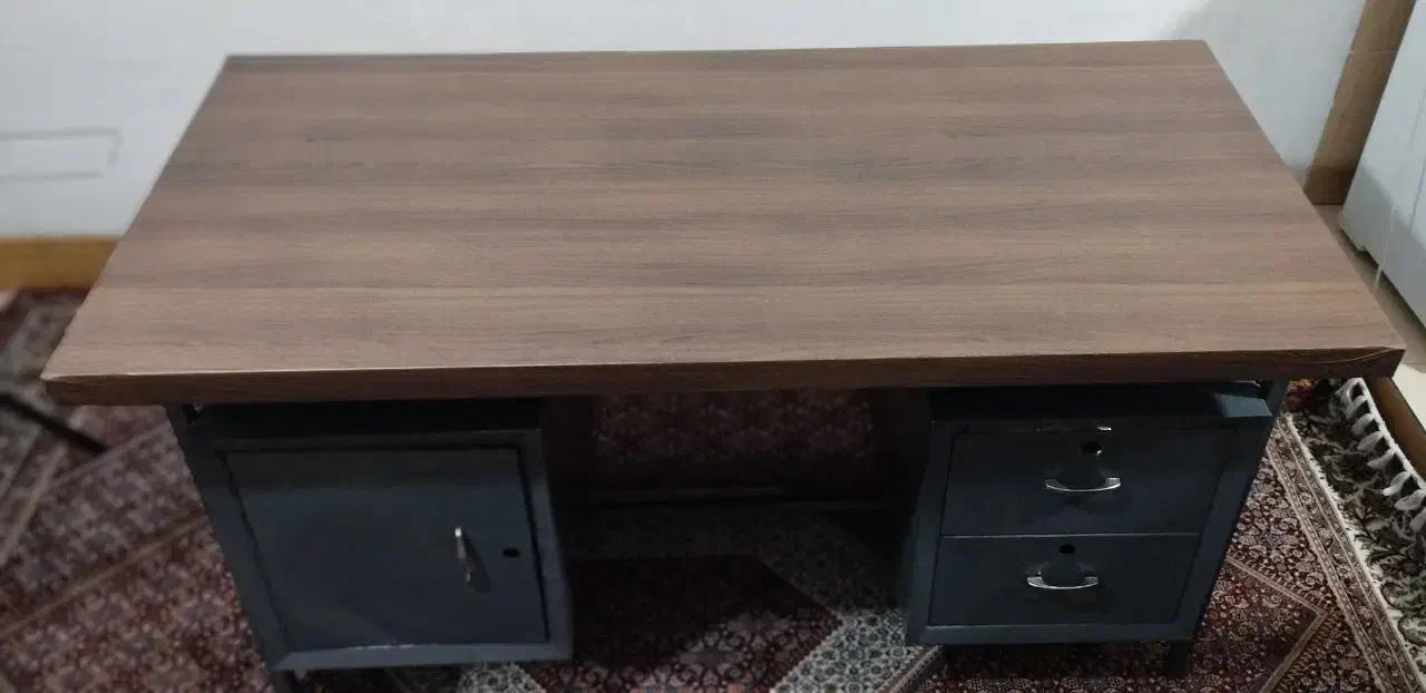 میز|میز تحریر و کامپیوتر|زرقان, |دیوار