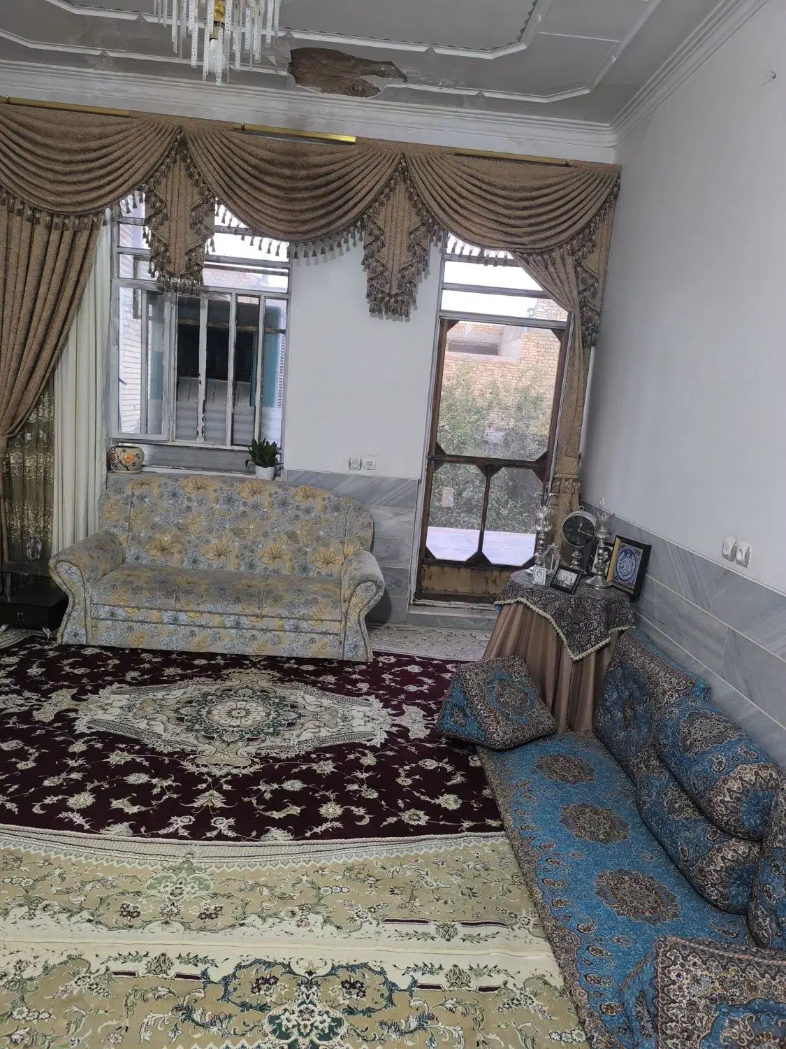 منزل دو طبقه شهرک شهید رجایی مهریز|فروش خانه و ویلا|مهریز, |دیوار