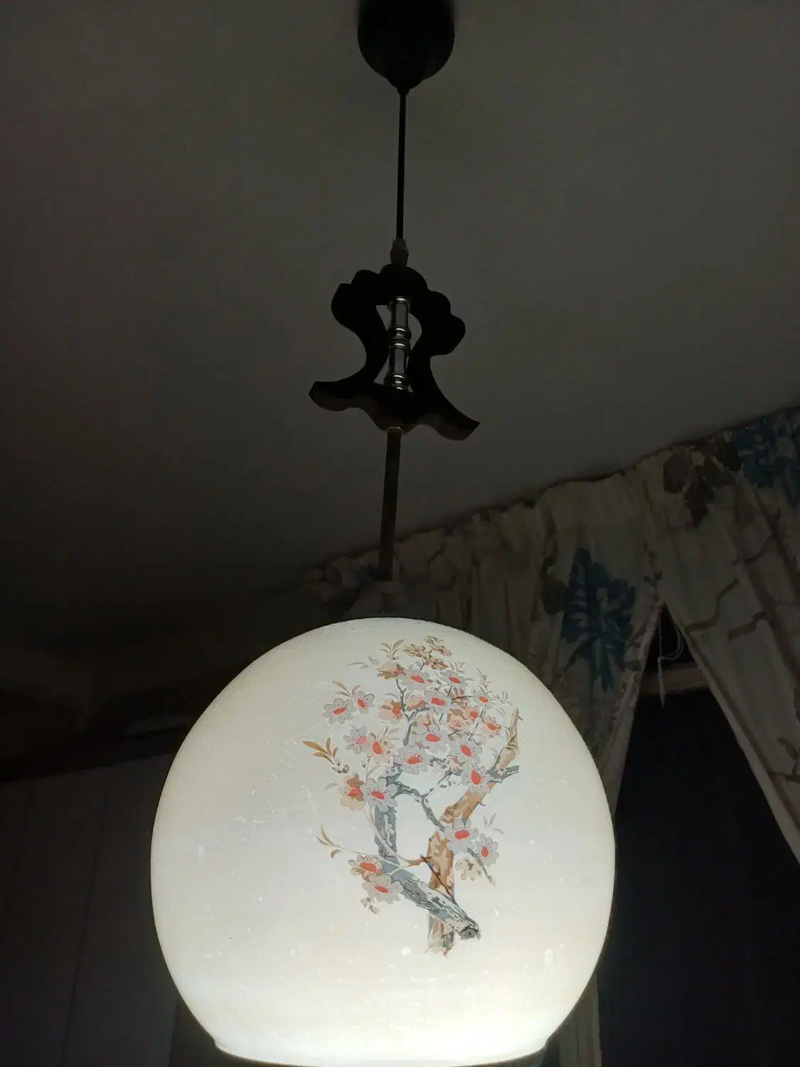 لوستر در حد نو وبسیارشیک|لوستر و چراغ آویز|کرج, گوهردشت|دیوار