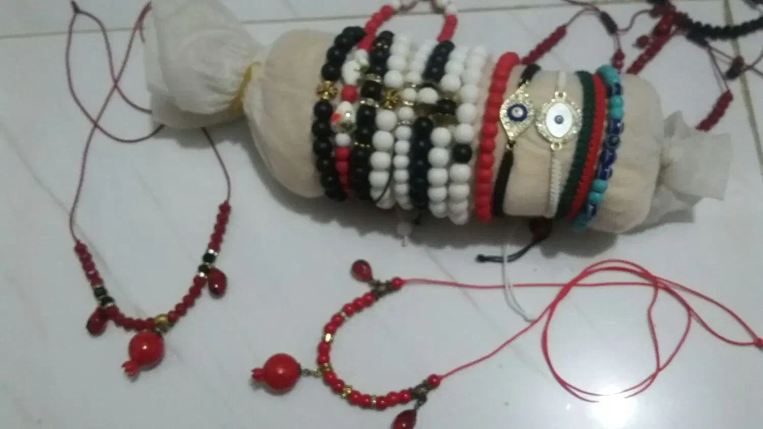 دستبند وگردنبند یلدا|بدلیجات|ایلام, |دیوار