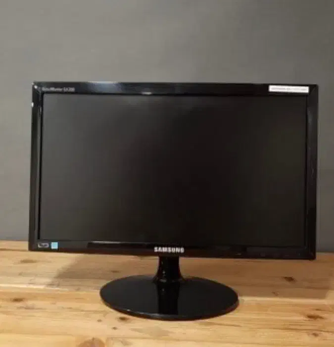 کامپیوتر|رایانه رومیزی|چالوس, |دیوار