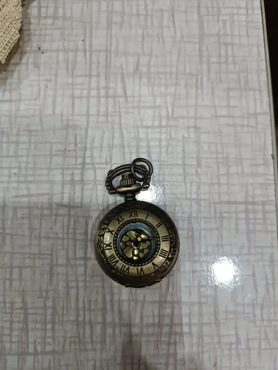 ساعت جیبی قدیمی|ساعت|لاهیجان, انقلاب|دیوار