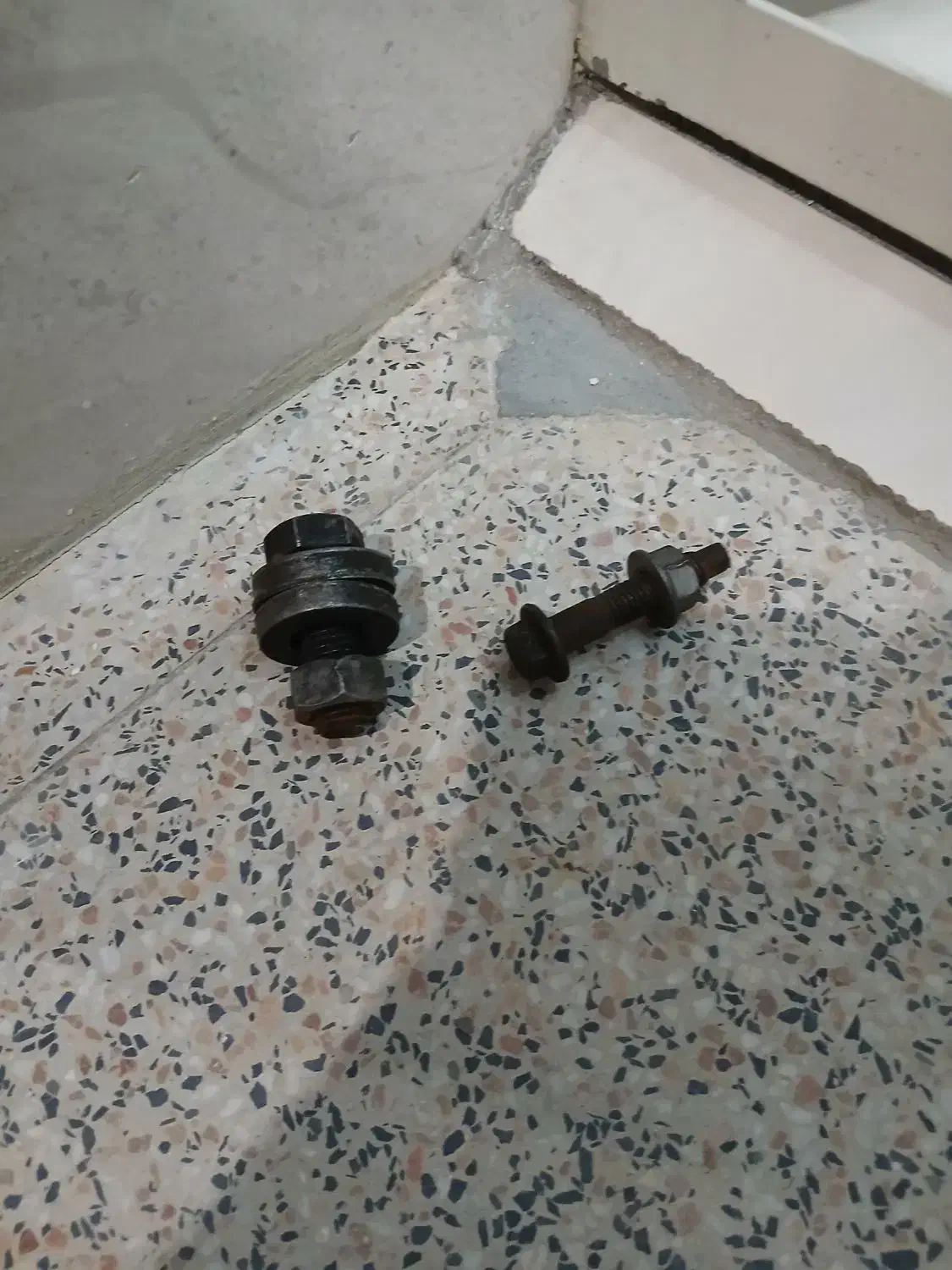 پیچ مهره|ابزارآلات|همدان, |دیوار