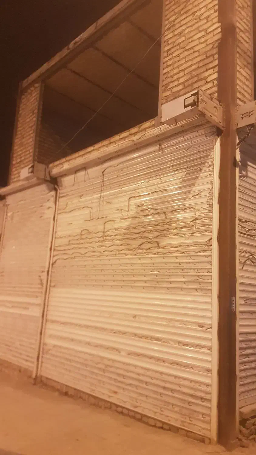 اجاره مغازه دو نبش جاده وهن اباد|اجارهٔ مغازه و غرفه|رباطکریم, وهن آباد|دیوار