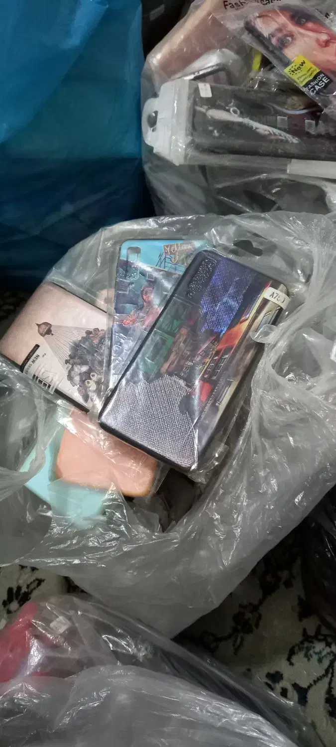 قاب موبایل ۲۵۰ عدد|لوازم جانبی موبایل و تبلت|قم, اسمعیل آباد|دیوار