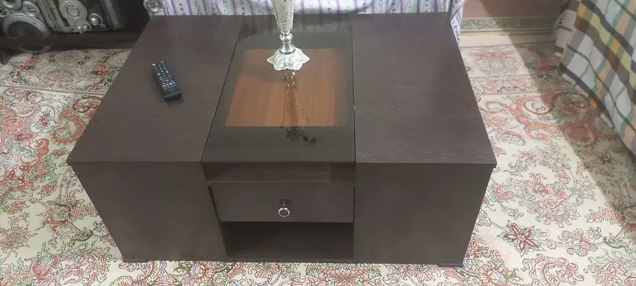 میز چهارتایی جلو مبلی قهوه‌ای بدون در حد نو|مبلمان خانگی و میز عسلی|اصفهان, سرچشمه|دیوار