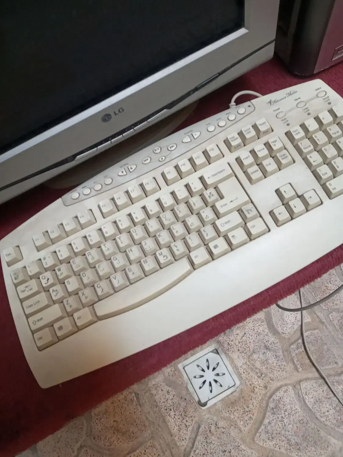 کیبورد و اسپیکر و موس و پد|رایانه رومیزی|تهران, نیروی هوایی (پیروزی)|دیوار