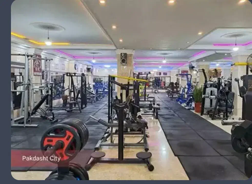 490متر مناسب. باشگاه .انبار.اموزشگاه مهدکودک|اجارهٔ دفتر کار، اتاق اداری، مطب|تهران, علم و صنعت|دیوار