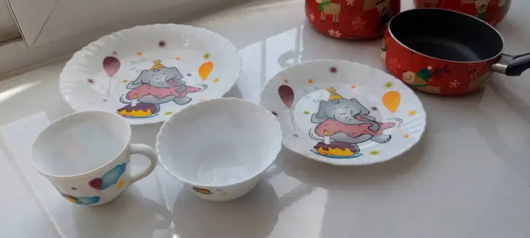 سرویس غذا نوازدی|اسباب و اثاث بچه|شاهین‌شهر, سعدی جنوبی|دیوار