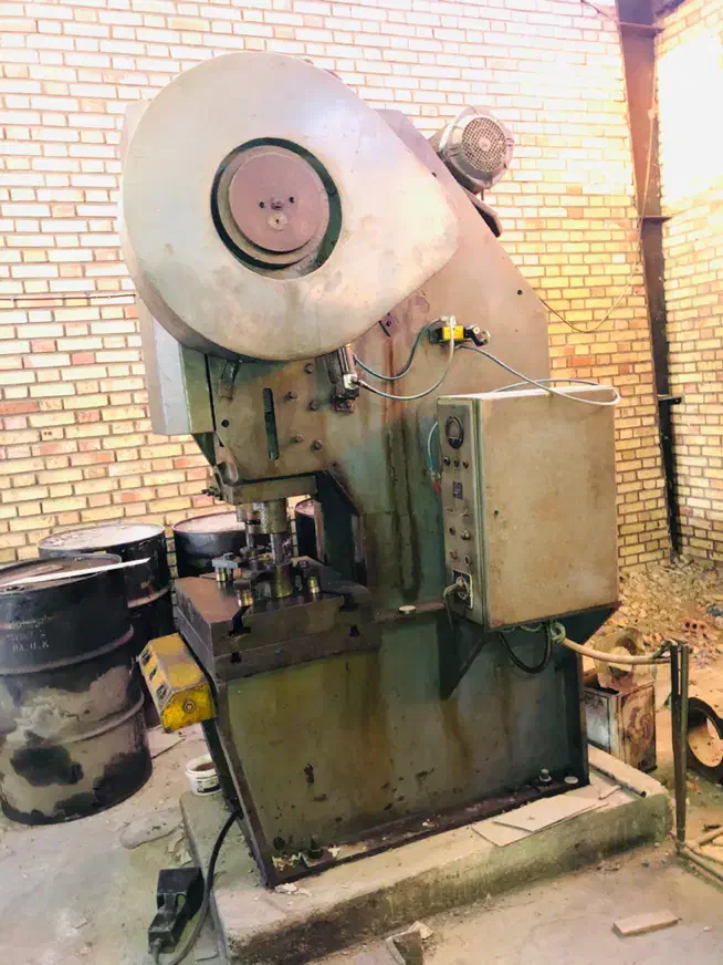 پرس ۴۰ تن خاور پرس|ماشینآلات صنعتی|ارومیه, |دیوار