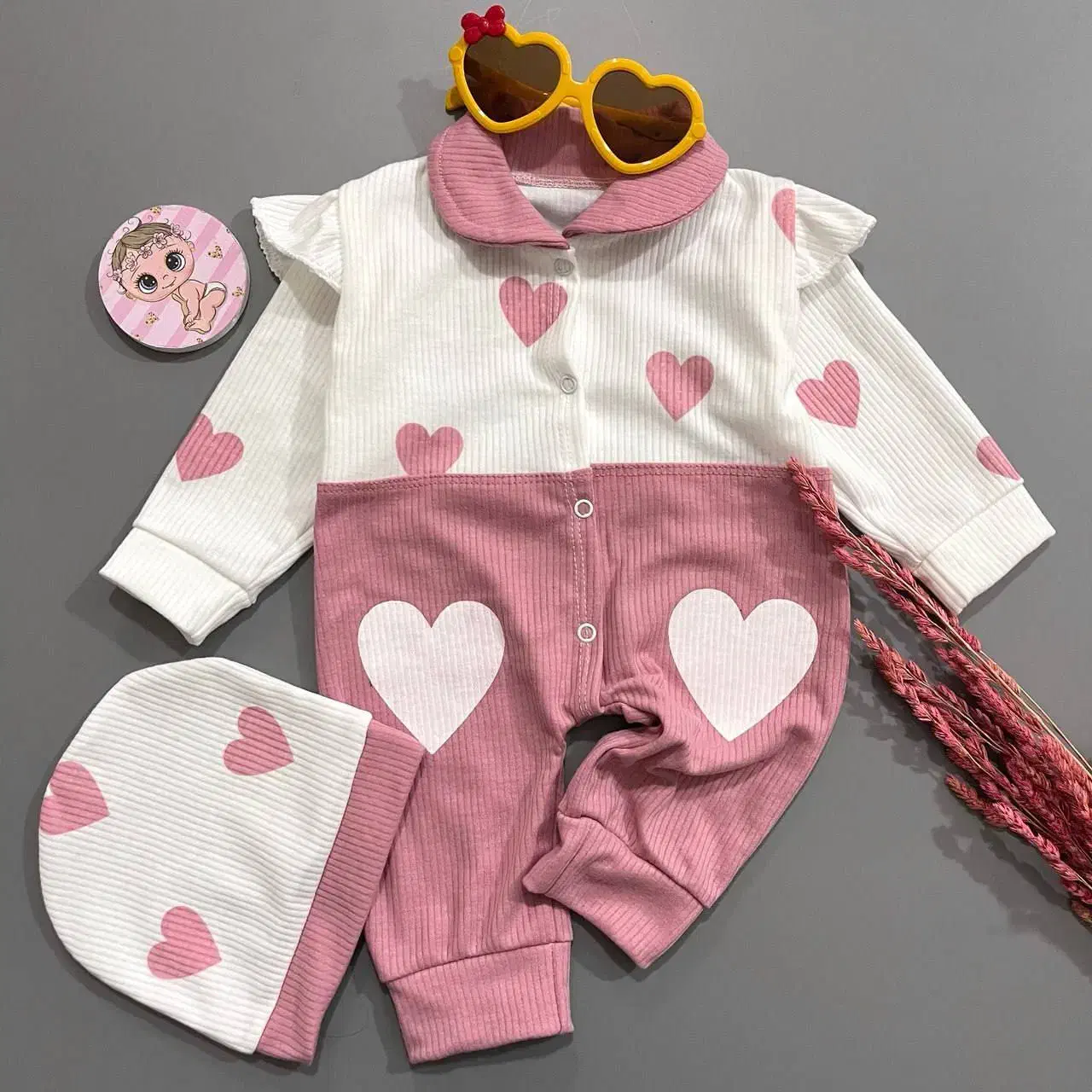 اگر نوزاد زیر یک سال داری این آگهی بخون|کفش و لباس بچه|بروجرد, |دیوار