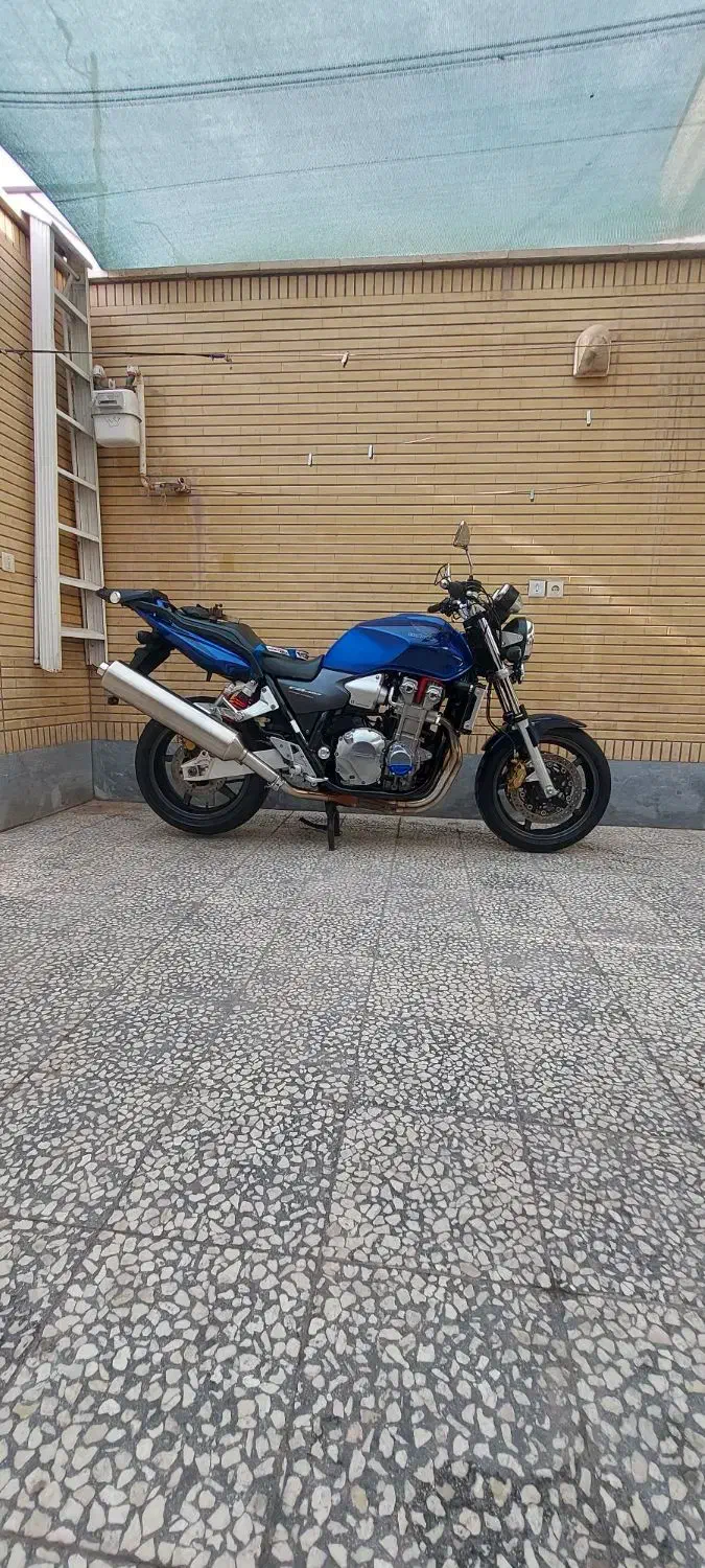 cb1300آبی|موتورسیکلت|تهران, خاک سفید|دیوار