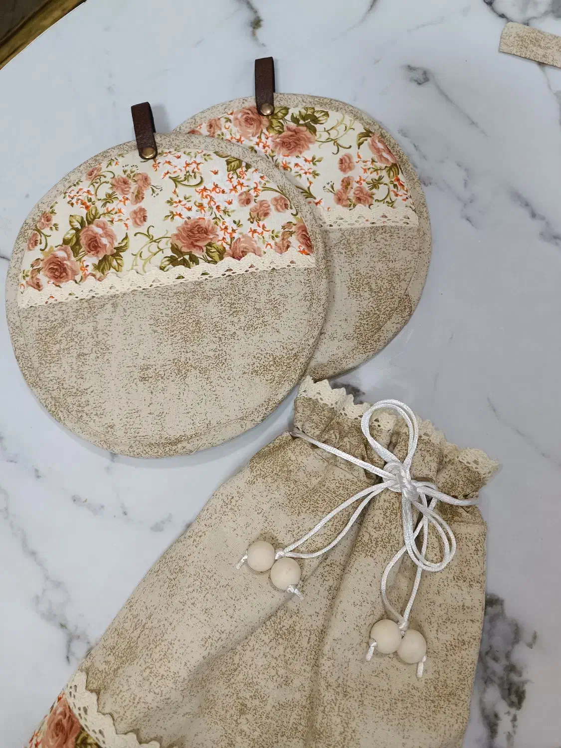 ست دستگیره و دم کنی|سفره، حوله، دستمال آشپزخانه|زاهدان, |دیوار