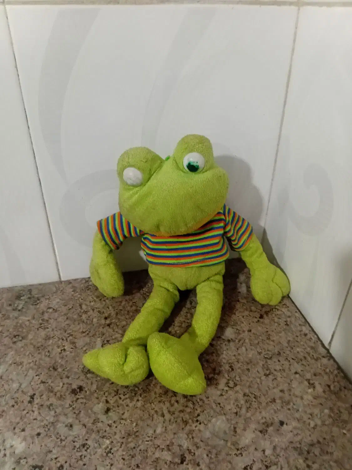 عروسک بچه|اسباببازی بچه|مرودشت, دولت آباد|دیوار