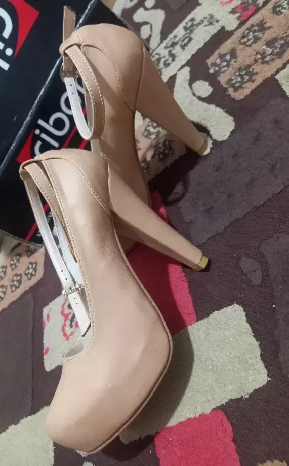 کفش سایز ۳۷/۳۸|کیف، کفش، کمربند|خرم‌آباد, |دیوار