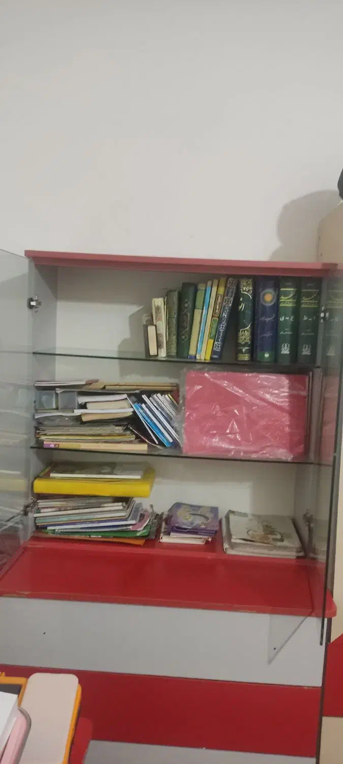 کتابخانه و دراور|کتابخانه، شلف، قفسه‌های دیواری|اقبالیه, |دیوار