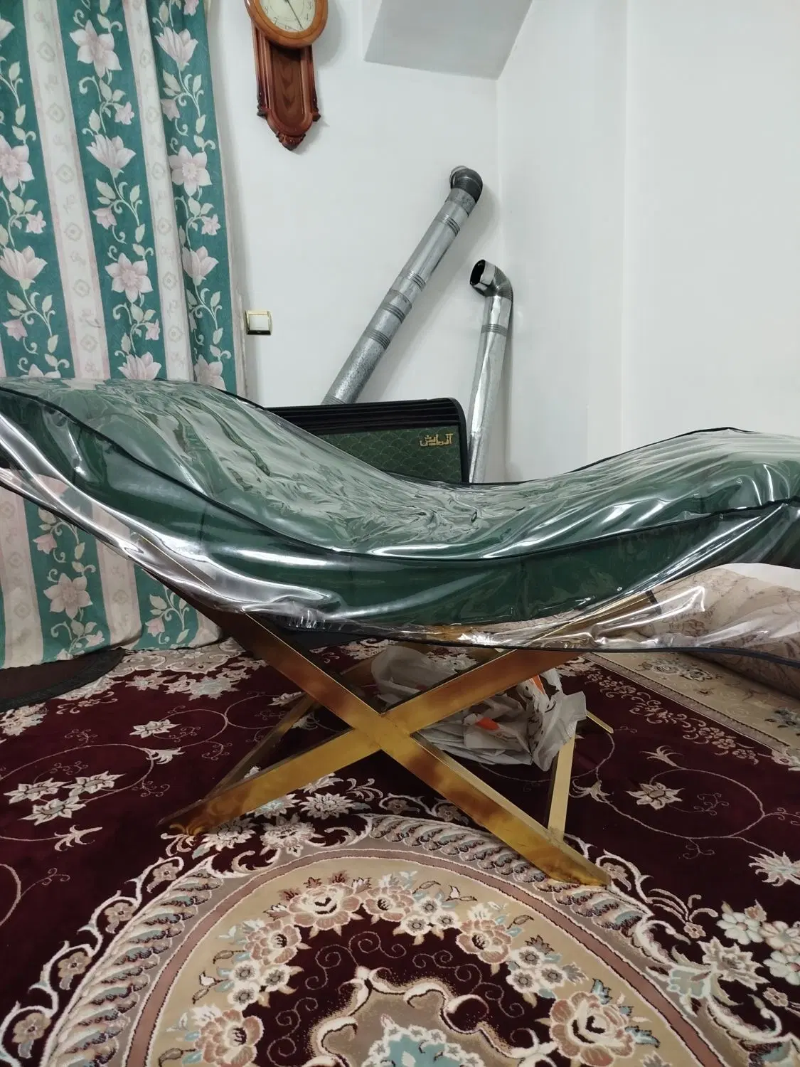تخت مژه|آرایشی، بهداشتی، درمانی|ساوه, |دیوار