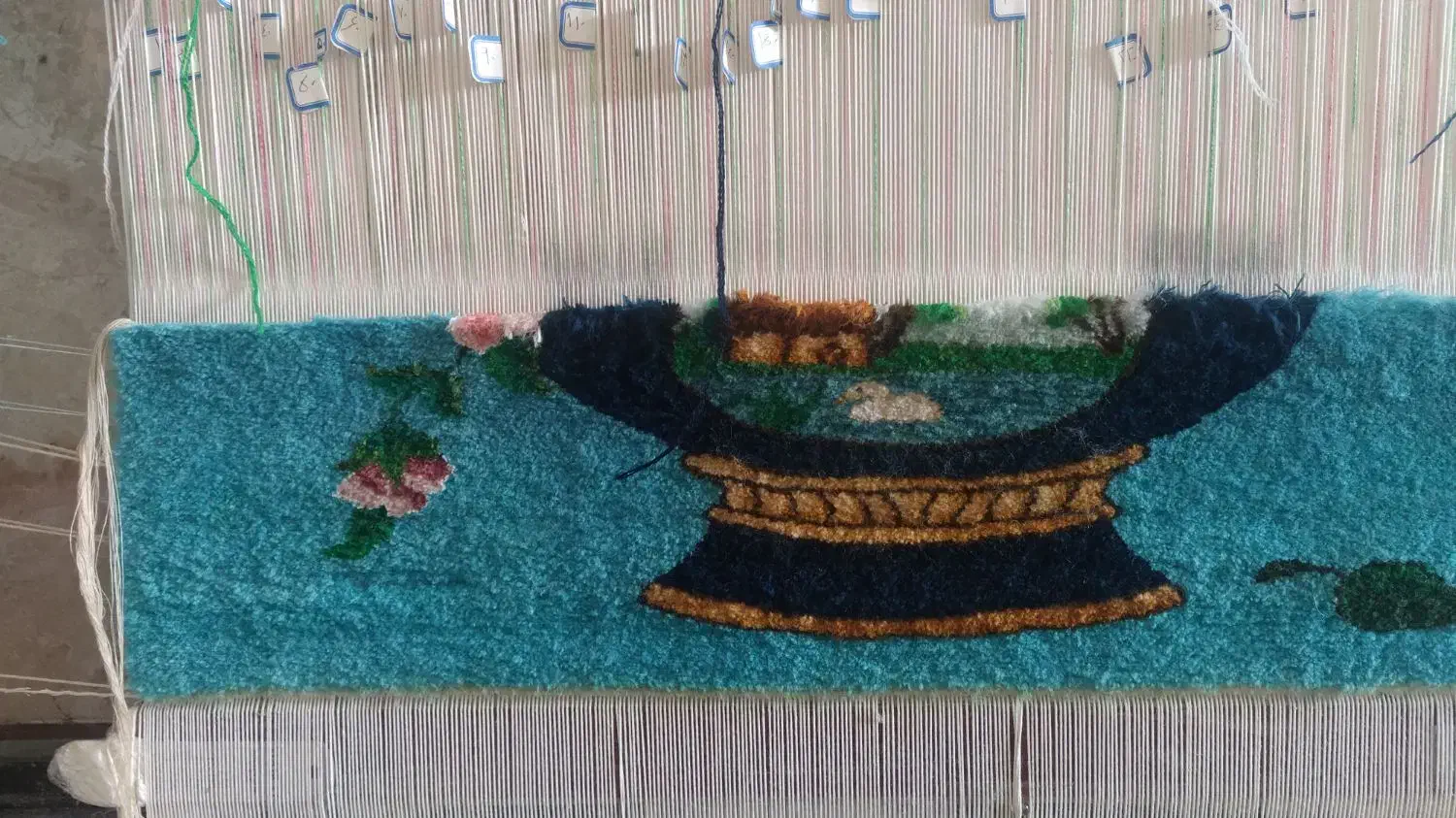 تابلو فرش نقشه سنتی همراه با وسایل کامل|تابلو فرش|خرمآباد, |دیوار