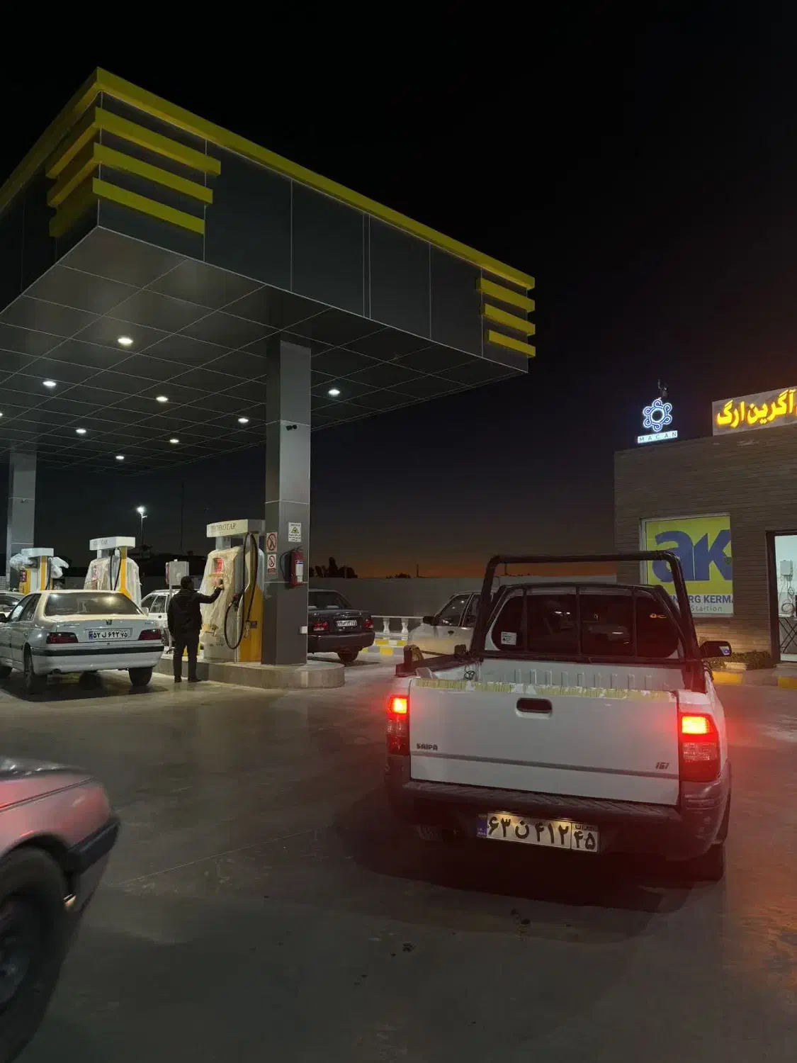 کار در پمپ بنزین|استخدام صنعتی، فنی، مهندسی|کرمان, |دیوار