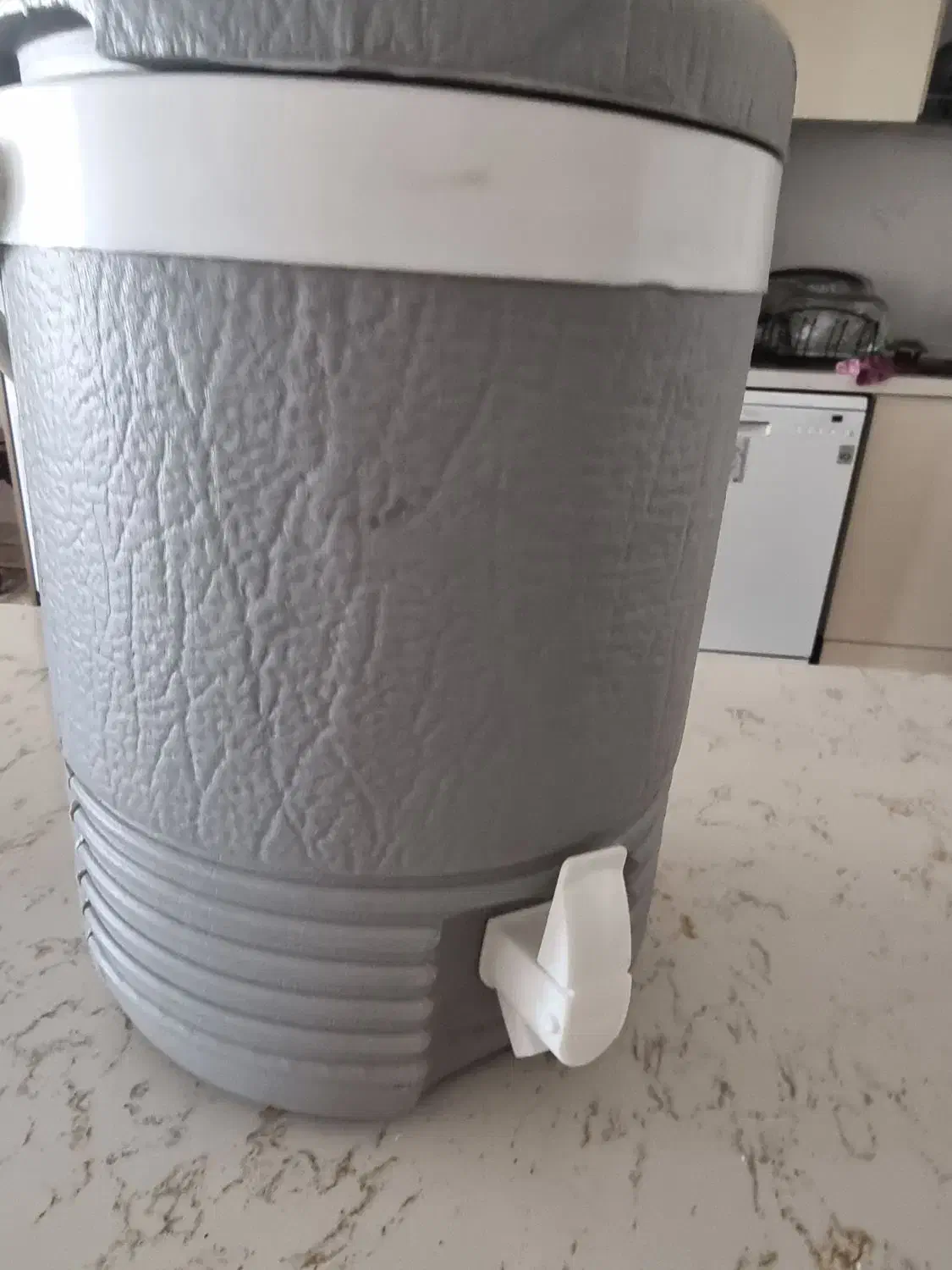 کلمن 10 لیتری.کلمن آب.کلمن پلاستیکی|ظروف نگهدارنده، پلاستیکی، یکبارمصرف|اندیشه, شهرک کوثر|دیوار