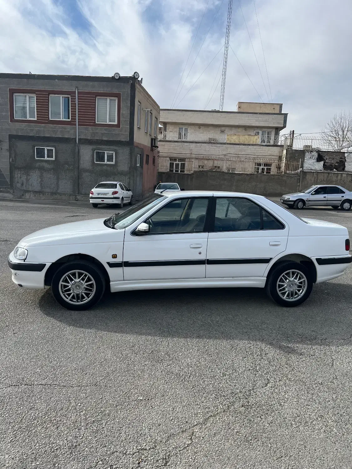 پژو پارس مدل۱۳۹۳|خودرو سواری و وانت|سنندج, |دیوار