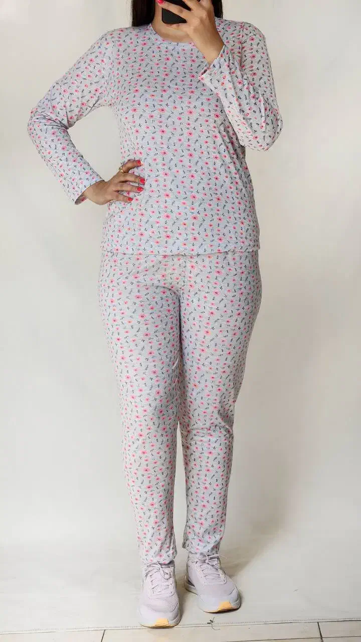 حراج تعدادی لباس تک و محدود با کیفیت|لباس|لاهیجان, امیرشهید|دیوار