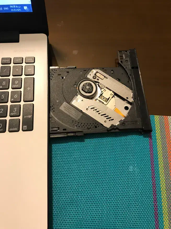 لب تاپ ایسوس|رایانه همراه|شیراز, قصرالدشت|دیوار