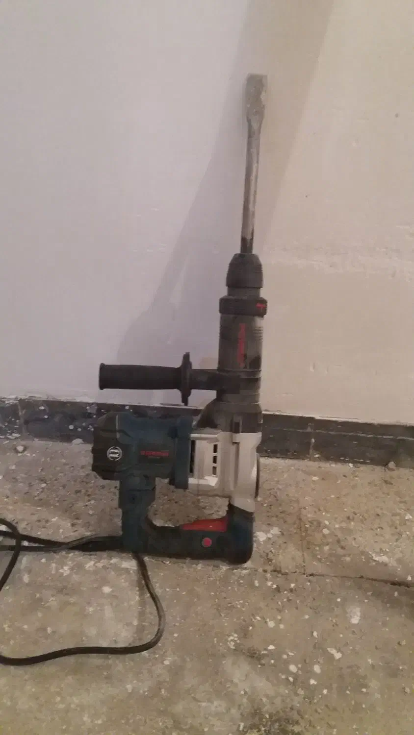 کار با دریل تخریب، یوسفی|خدمات پیشه و مهارت|دهدشت, |دیوار