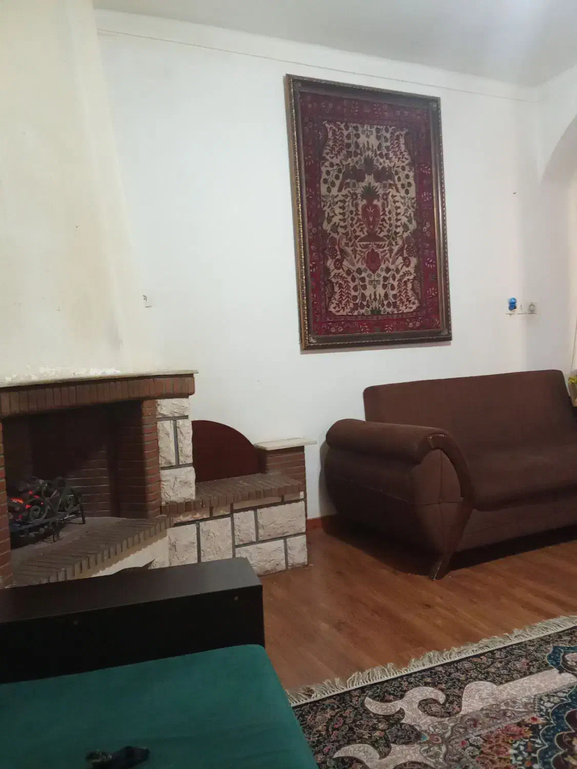 فرش درباری قجری|کلکسیون اشیاء عتیقه|ساری, |دیوار