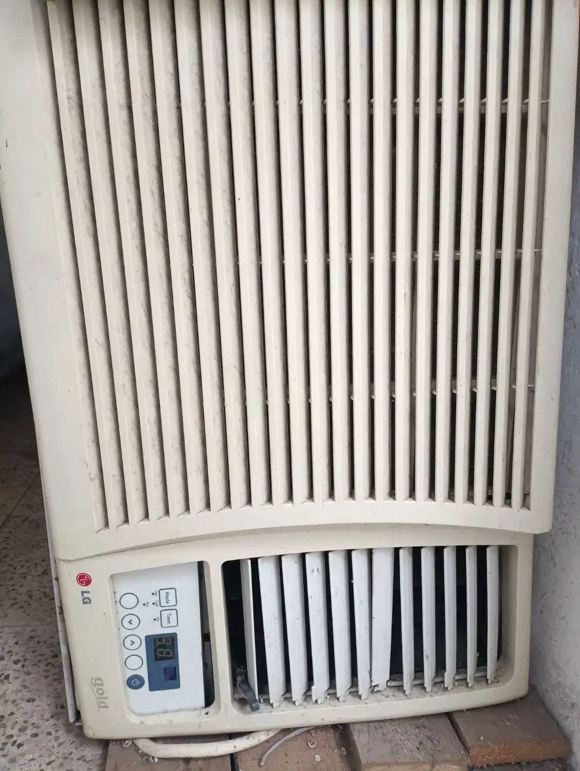 کولر گازی پنجره ای Gold در حد نو|کولر گازی و فن‌کوئل|بندر انزلی, بی بی حوریه|دیوار