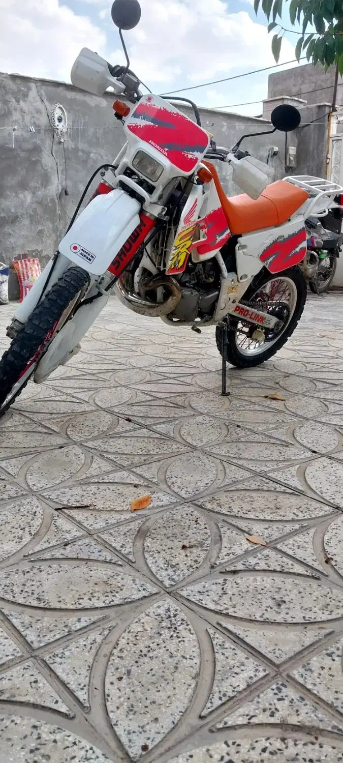 crm|موتورسیکلت|چهاردانگه (تهران), |دیوار