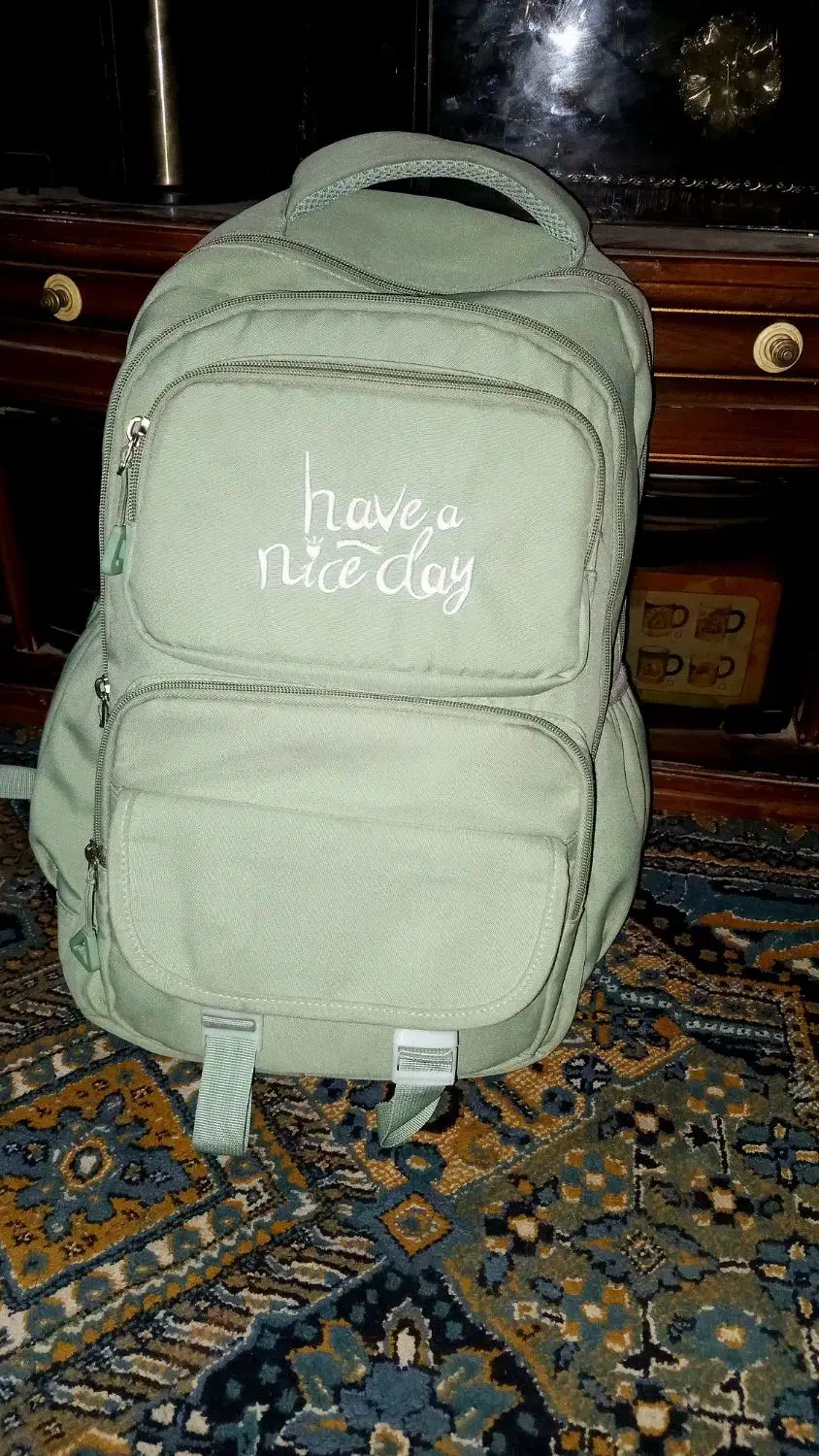 کیف مدرسه دخترانه|کیف، کفش، کمربند|اهواز, شهرک رزمندگان|دیوار