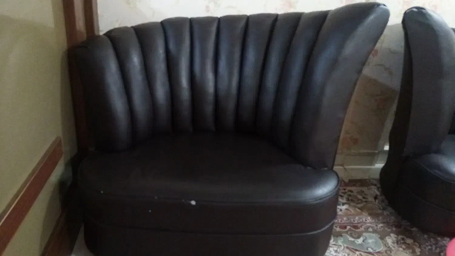 مبل چرم|مبلمان خانگی و میز عسلی|نیشابور, شهرک فیروزه|دیوار