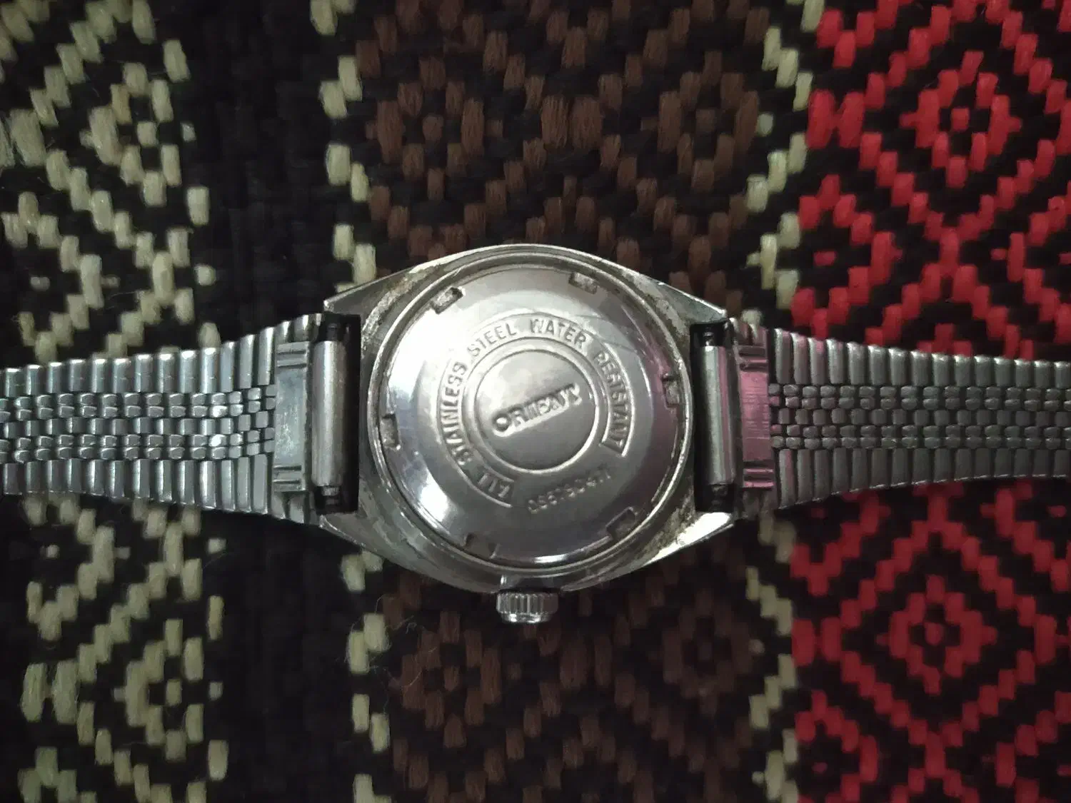 ساعت قدیمی اتوماتیک اورینت(orient)|ساعت|بیرجند, |دیوار