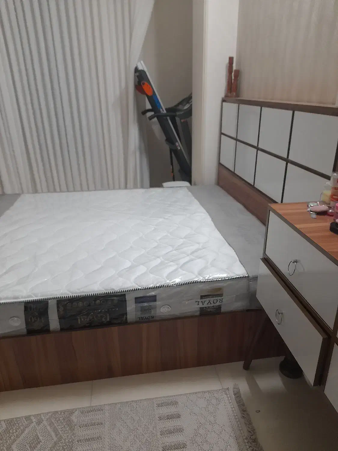 خوشخواب|تشک تختخواب|سمنان, |دیوار