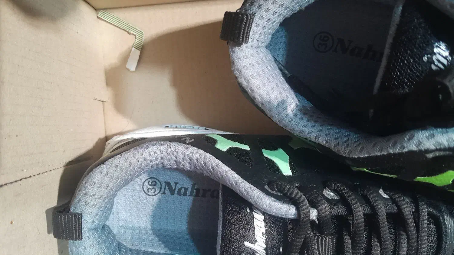 کفش اسپرت|کیف، کفش، کمربند|ایذه, |دیوار