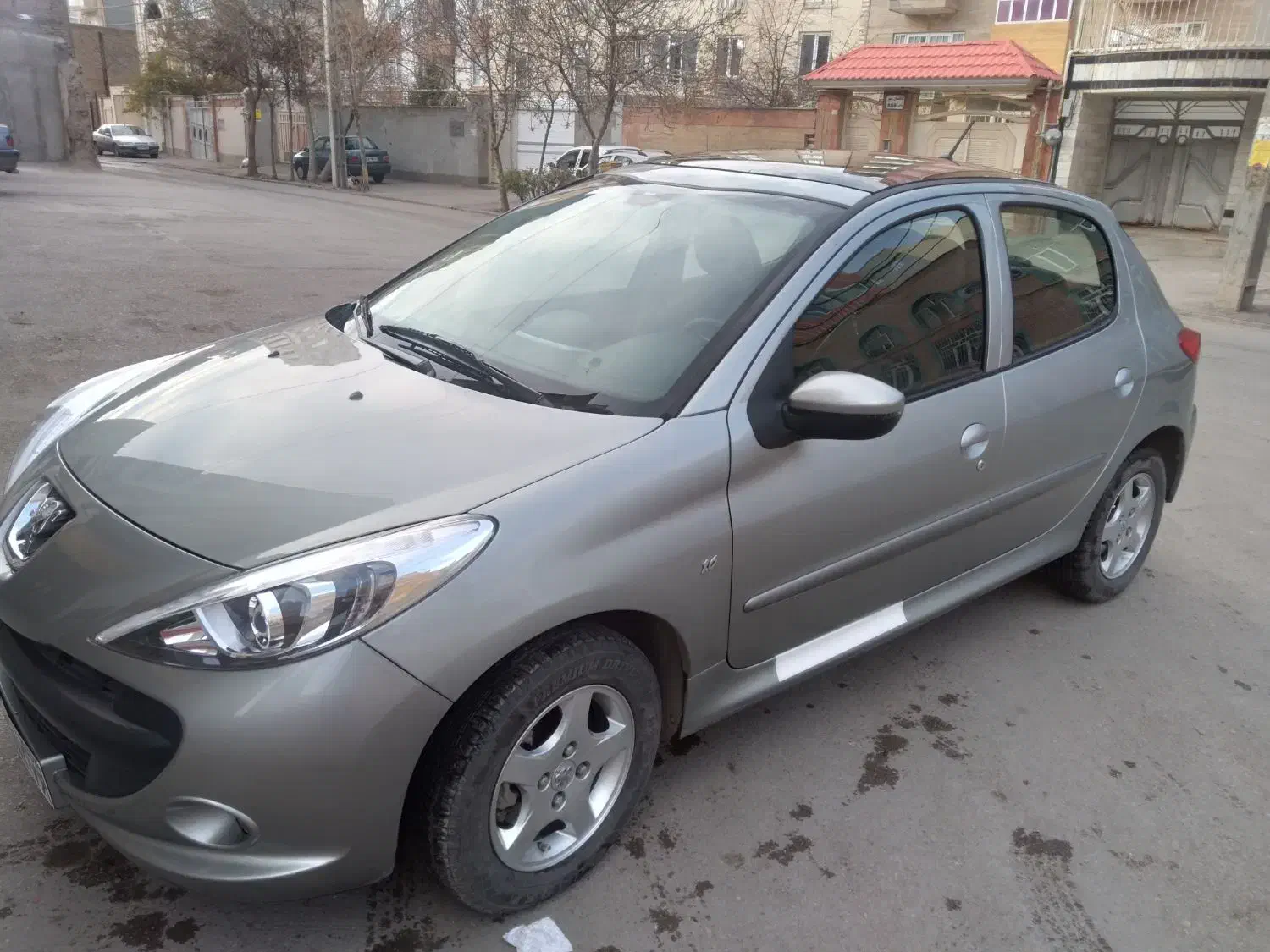 ۲۰۷ پانا سقف شیشه ۸۵ گانه|خودرو سواری و وانت|اردبیل, |دیوار