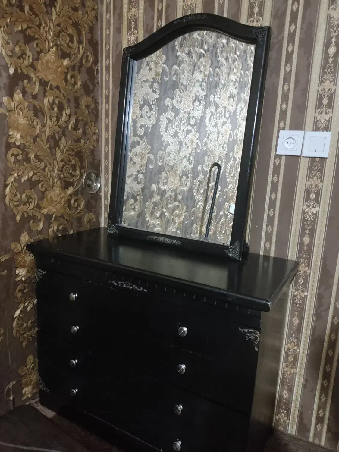 تخت خواب ودلاور|تخت و سرویس خواب|مزرعه کتول, |دیوار