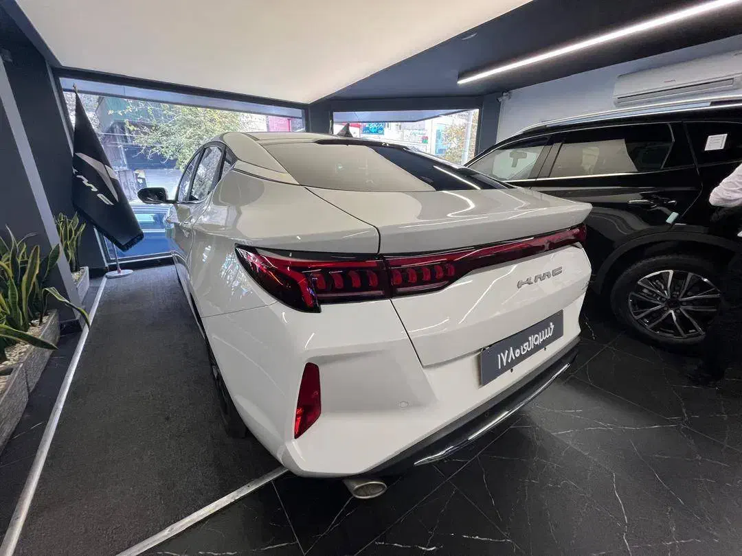 کی ام سیJ7 مدل 1405تجارت خودرو Tkkخسروانی|خودرو سواری و وانت|تهران, الهیه|دیوار