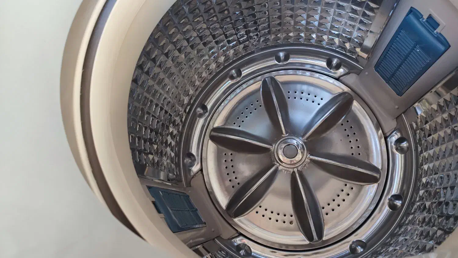 شخصی|ماشین لباسشویی و خشک‌کن لباس|اصفهان, لیمجیر|دیوار