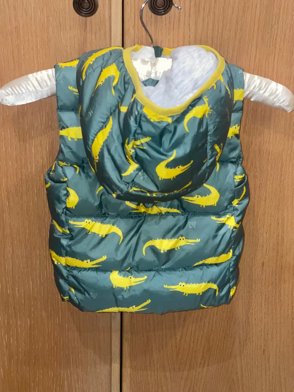 پافر کودک ۱۲ تا ۱۸ ماه برند mango|کفش و لباس بچه|بابل, |دیوار