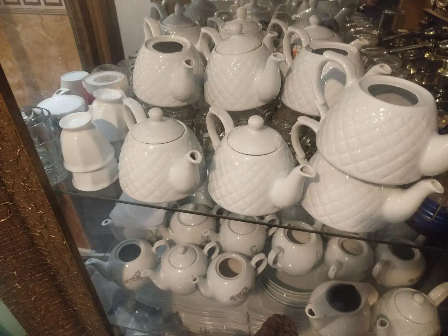 قوری|قوری، کتری، قهوه‌ساز دستی|خسروشاه, |دیوار